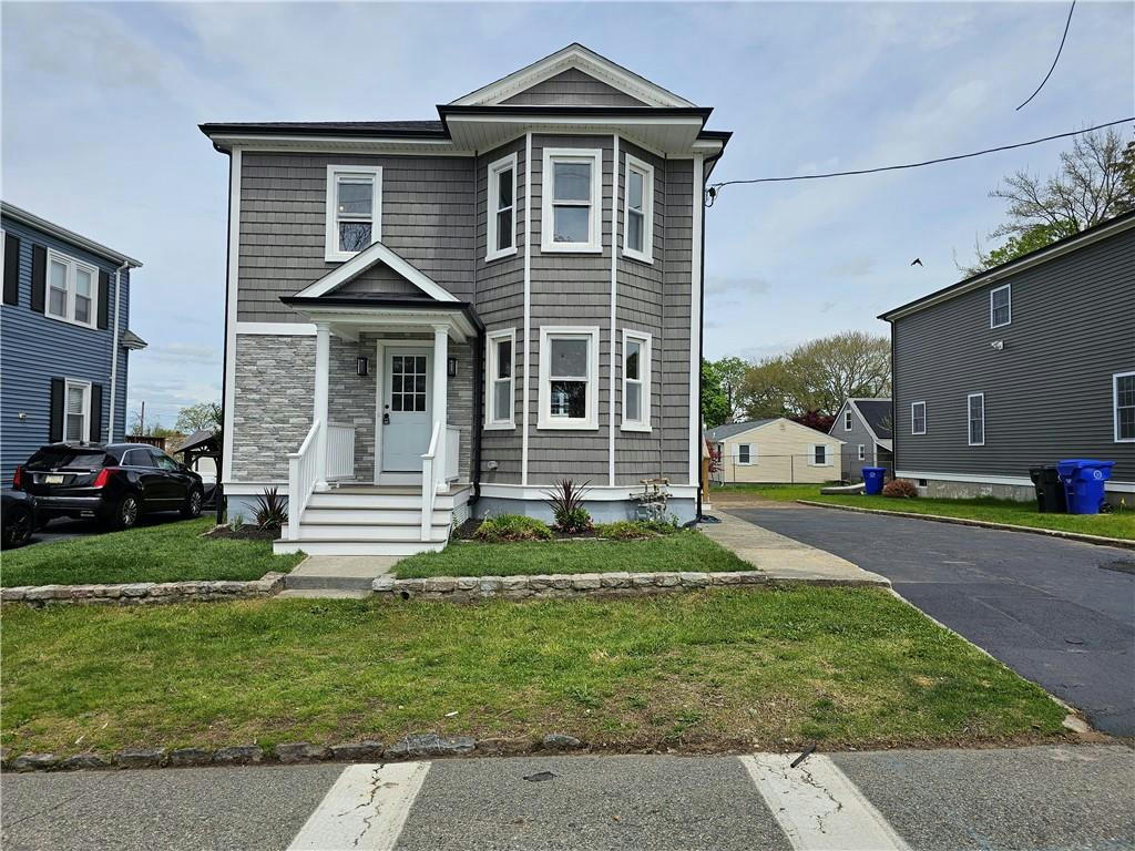 160 VINCENT AVE, EAST PROVIDENCE, RI 02914, photo 1 of 36