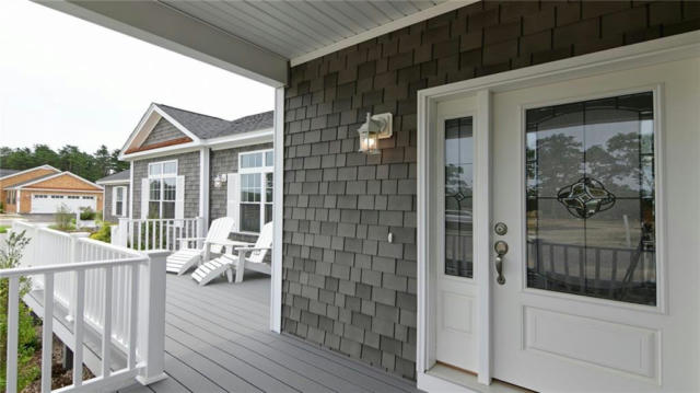 496 S SHORE VILLAGE BLVD # D4, SOUTH KINGSTOWN, RI 02879, photo 5 of 46