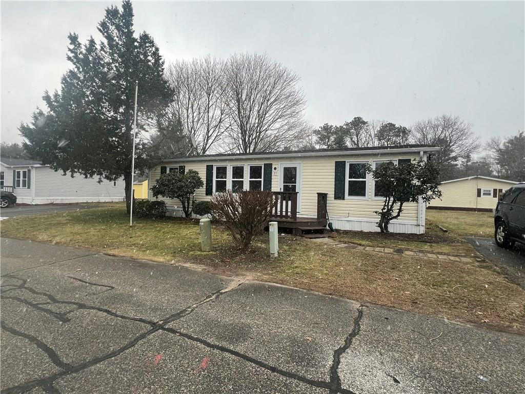 27 TORCH LN, COVENTRY, RI 02816, photo 1 of 30