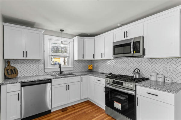 19 GORDON AVE, WARWICK, RI 02889 - Image 1